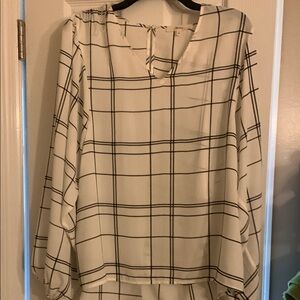 Women's Black and White Plaid Top
